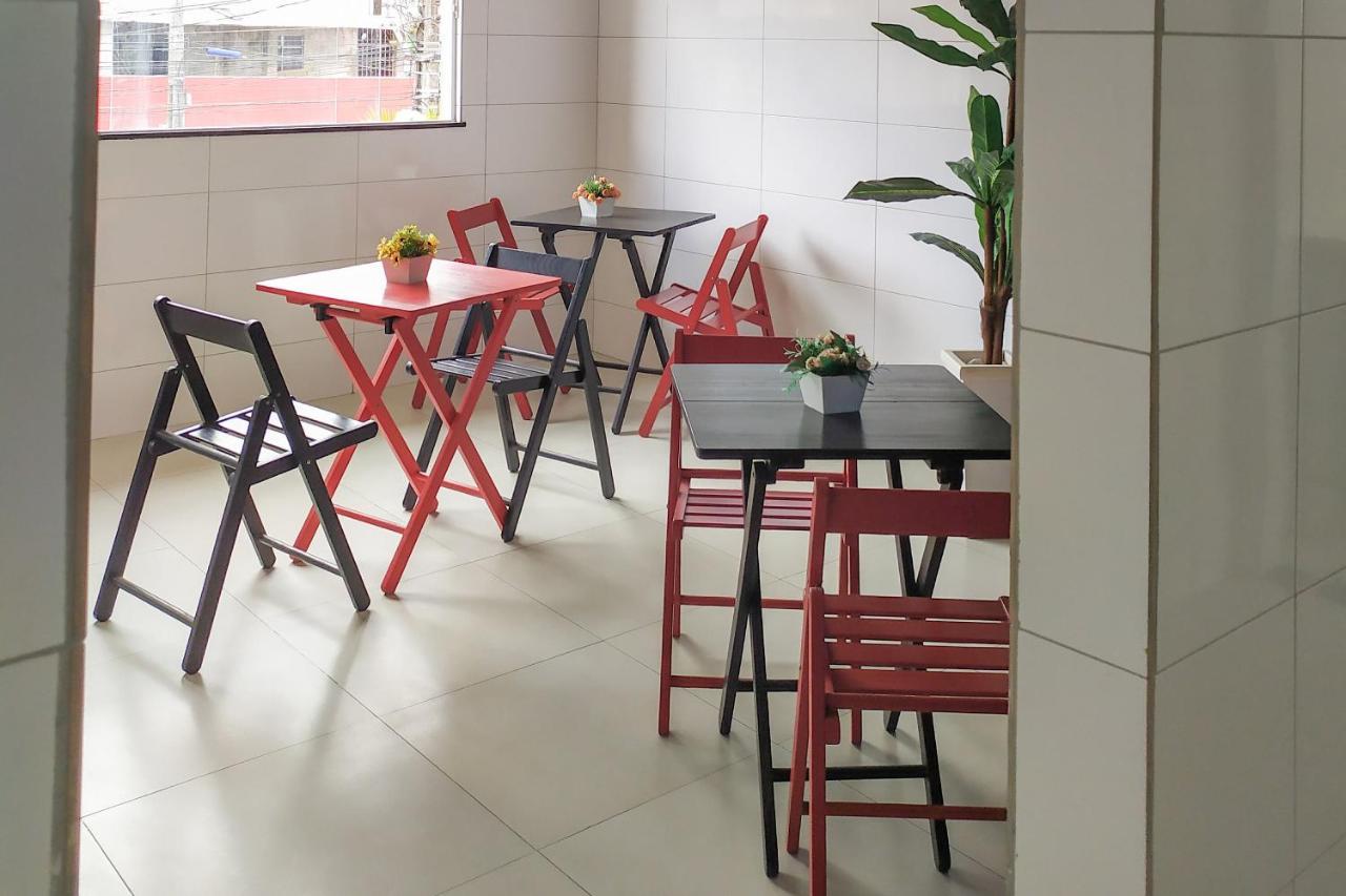 Oyo Hotel Valeria السلفادور المظهر الخارجي الصورة